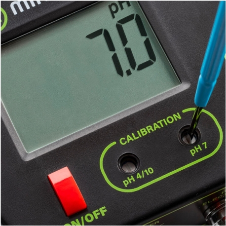 Image 3 - MILWAUKEE MC122 PH Controller 230VAC Aqua Store