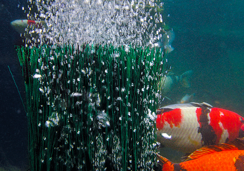 Sous marin bulleur pour aquarium